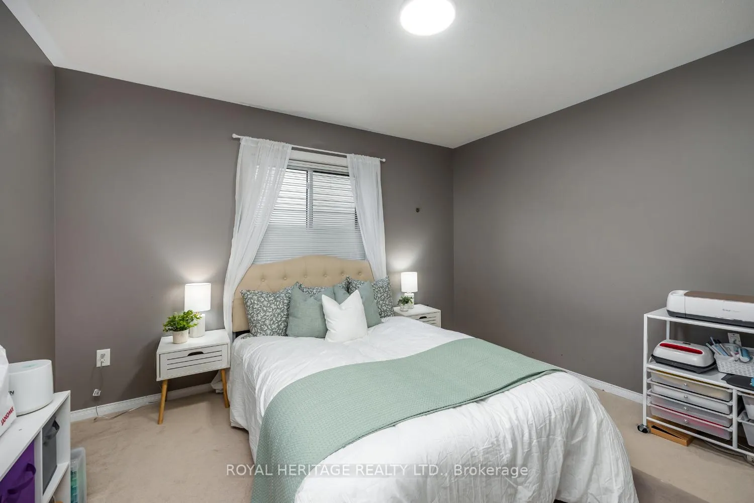 Photo 11 of 1545 Arborwood Drive, Oshawa, Taunton — HOMEH