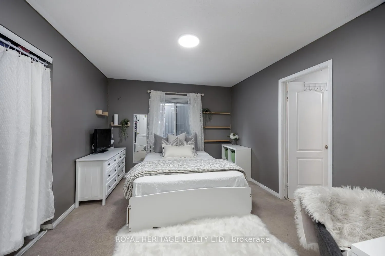 Photo 14 of 1545 Arborwood Drive, Oshawa, Taunton — HOMEH