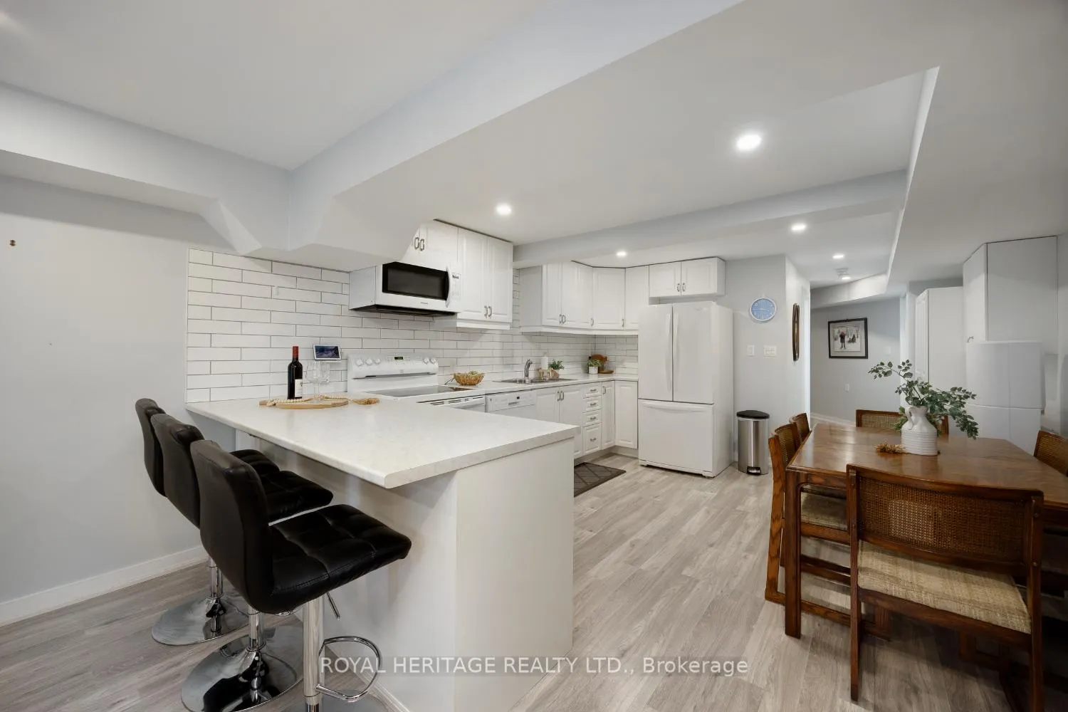 Photo 22 of 1545 Arborwood Drive, Oshawa, Taunton — HOMEH