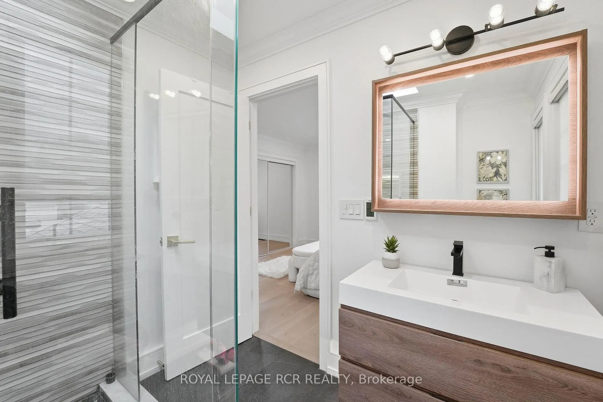 Photo 23 of 369 Kennedy Street W, Aurora, Aurora Highlands — HOMEH