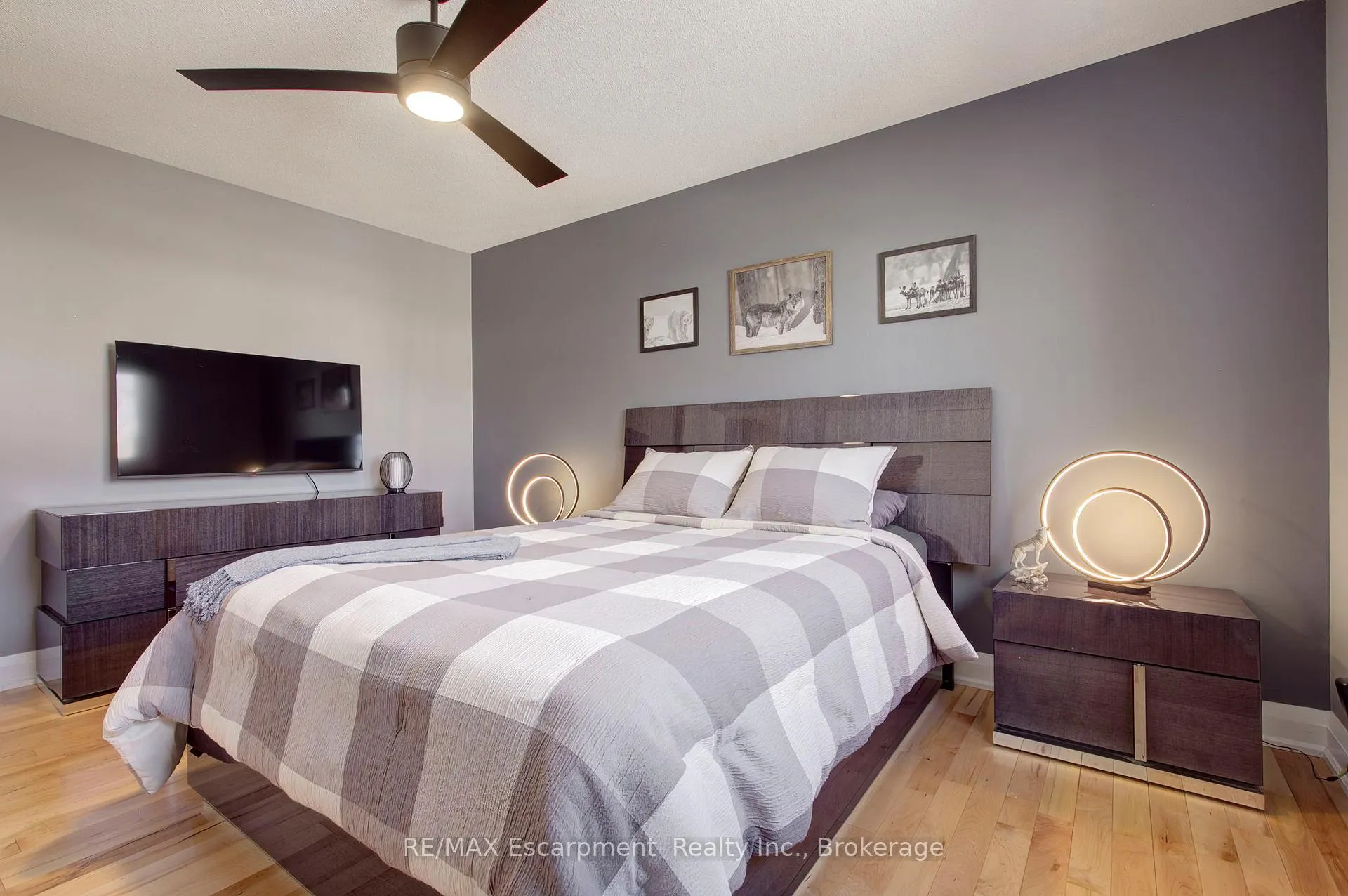 Photo 28 of 2183 Sandringham Drive, Burlington, Brant Hills — HOMEH