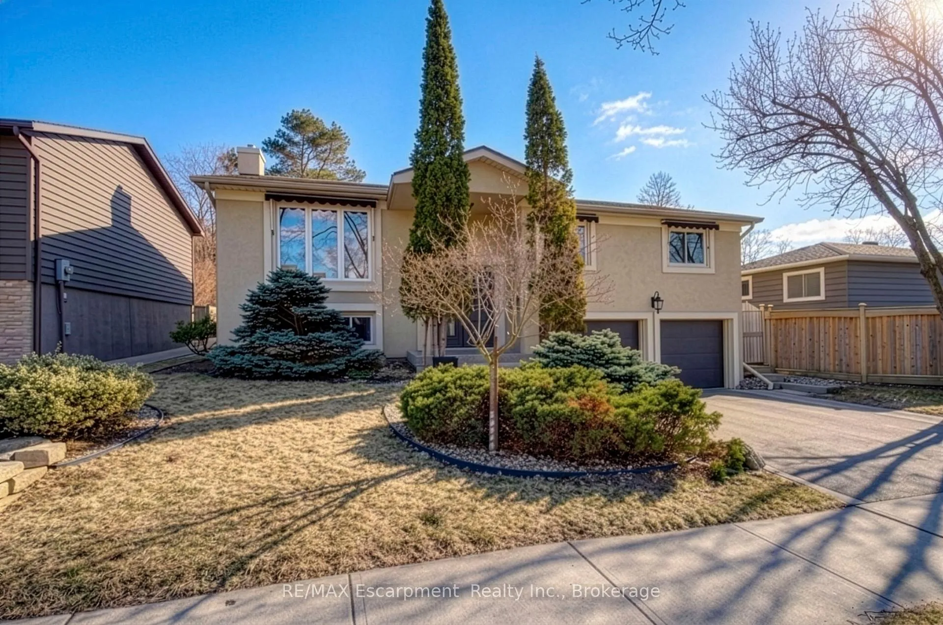 Photo 50 of 2183 Sandringham Drive, Burlington, Brant Hills — HOMEH