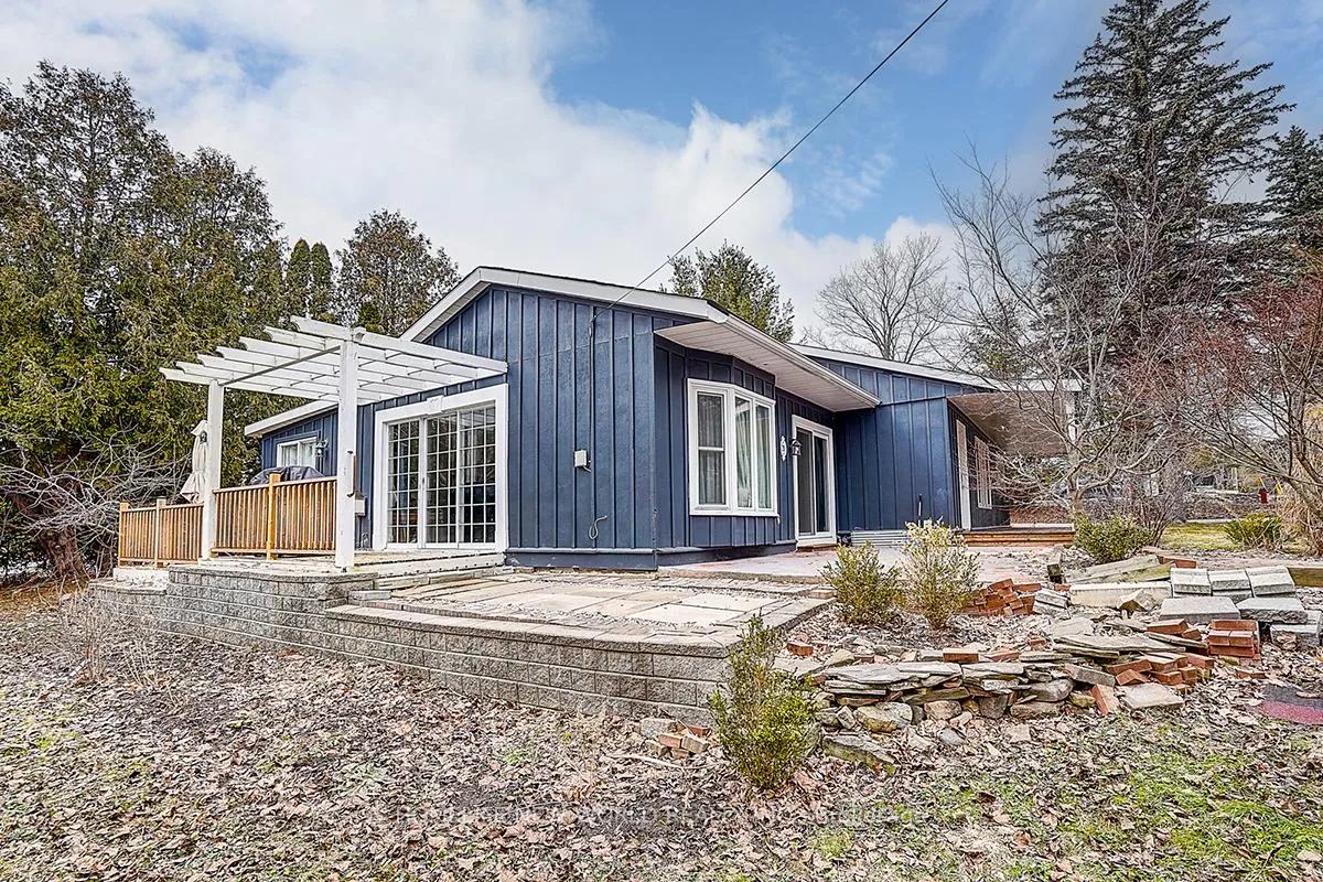 Photo 28 of 20 John Street, King, King City — HOMEH