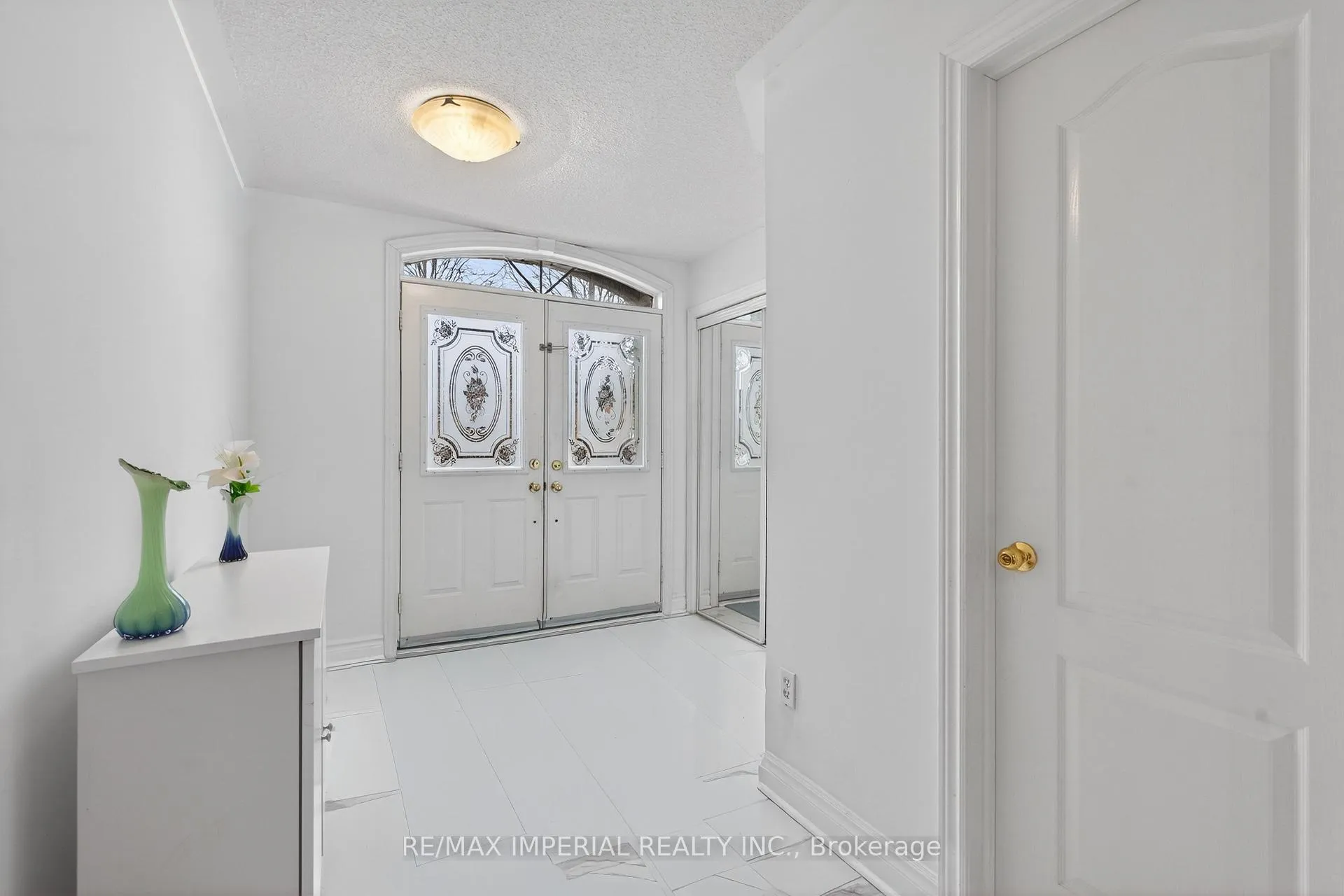 Photo 7 of 103 Ferdinand Avenue, Vaughan, Vellore Village — HOMEH