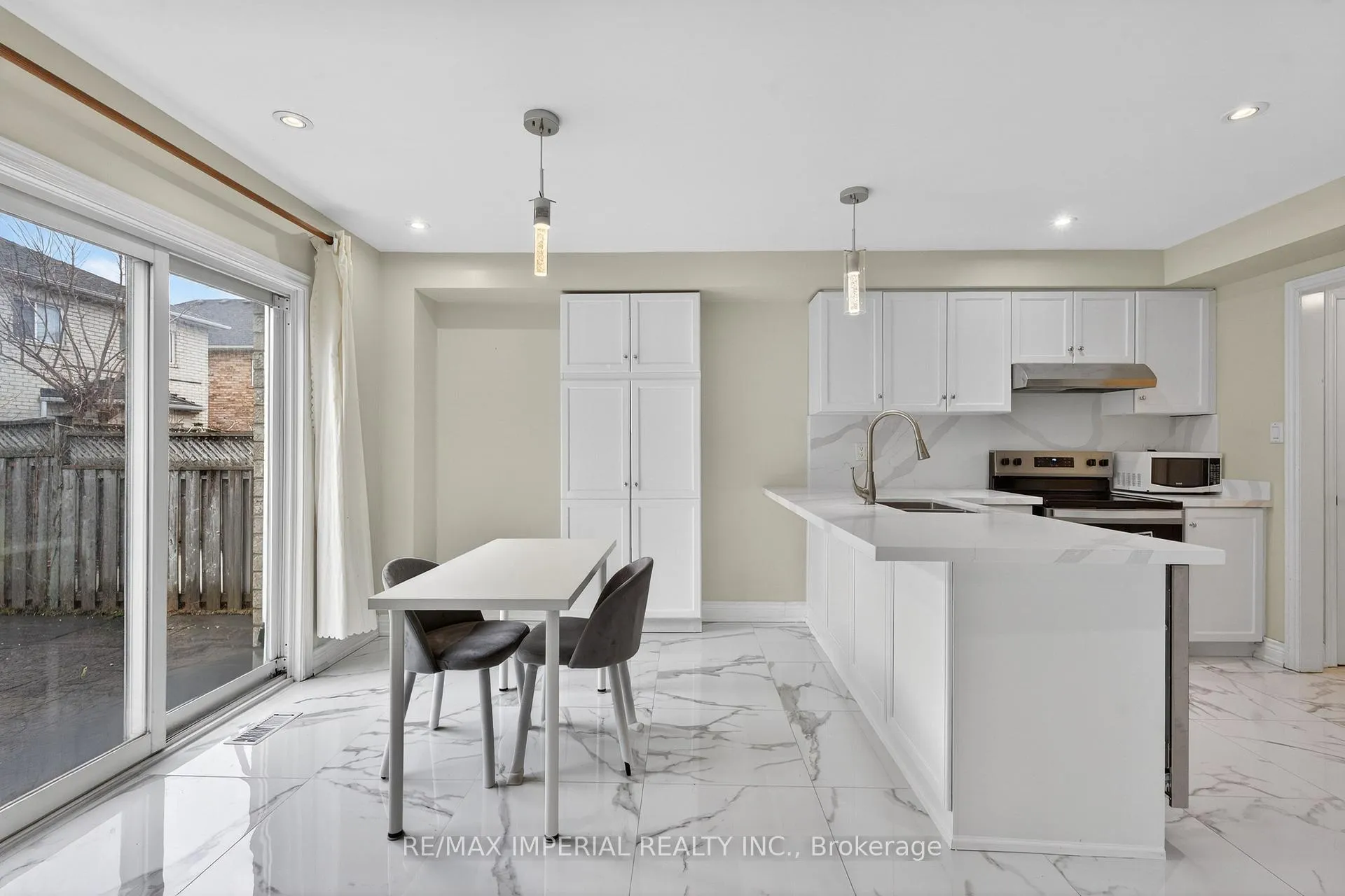 Photo 23 of 103 Ferdinand Avenue, Vaughan, Vellore Village — HOMEH