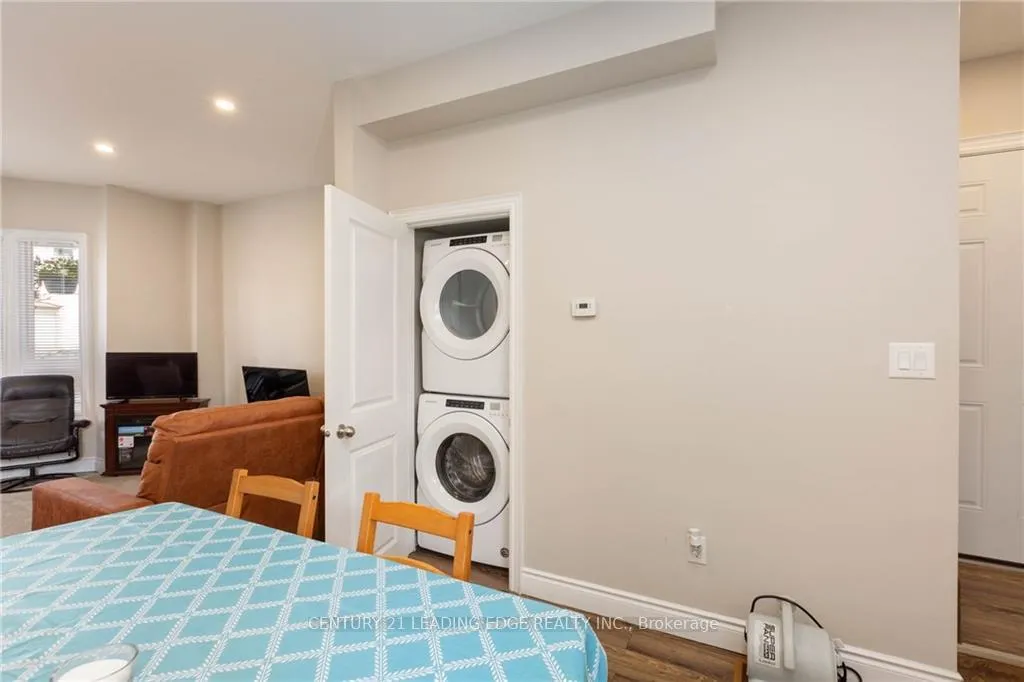 Photo 6 of Unit A, 382 Cannon Street, Hamilton, Landsdale — HOMEH