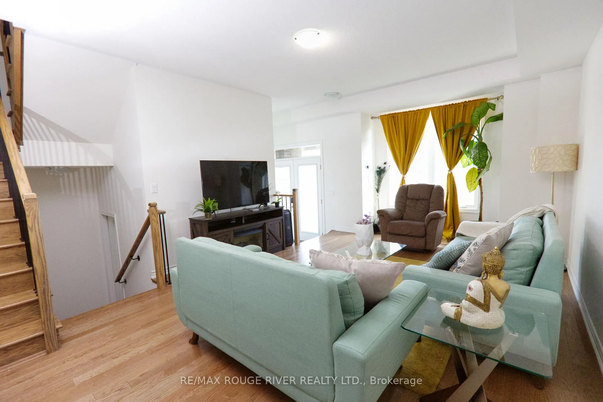 Photo 6 of 494 Twin Streams Road, Whitby, Rural Whitby — HOMEH
