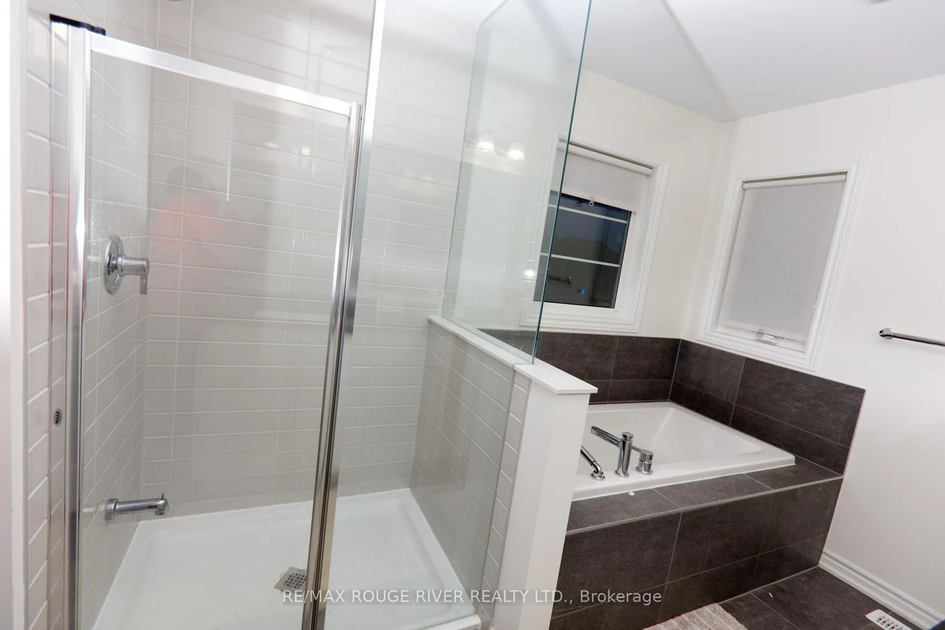 Photo 18 of 494 Twin Streams Road, Whitby, Rural Whitby — HOMEH