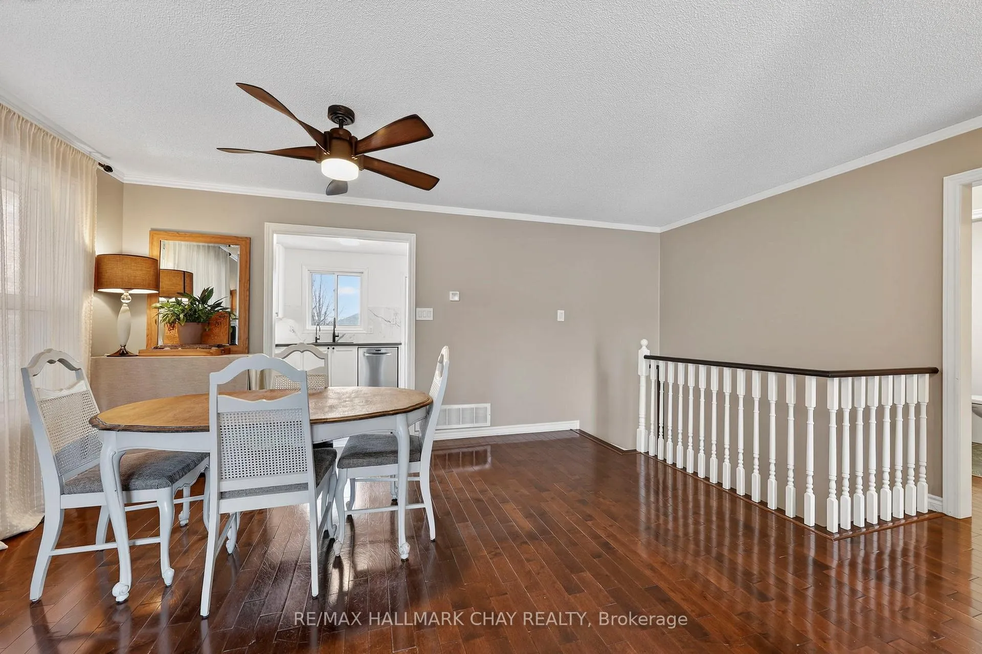 Photo 7 of 12 Dunnett Drive, Barrie, Ardagh — HOMEH