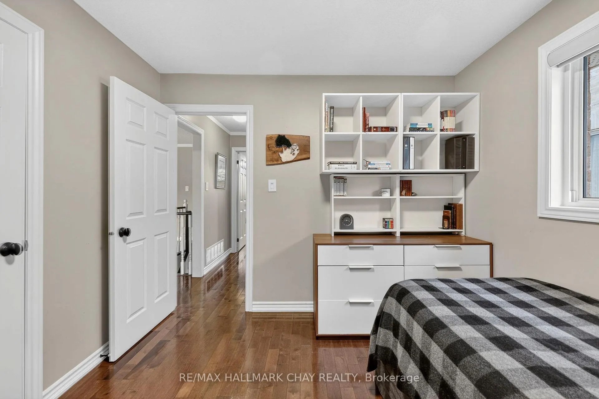 Photo 20 of 12 Dunnett Drive, Barrie, Ardagh — HOMEH