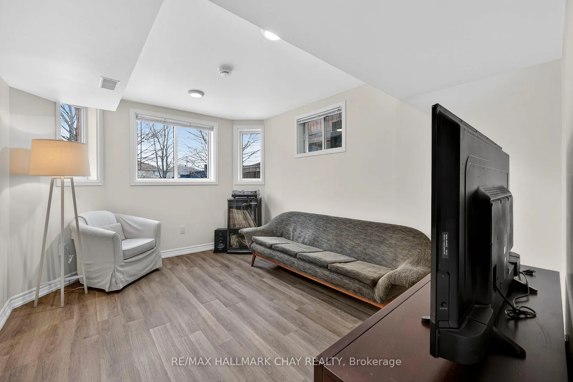 Photo 22 of 12 Dunnett Drive, Barrie, Ardagh — HOMEH