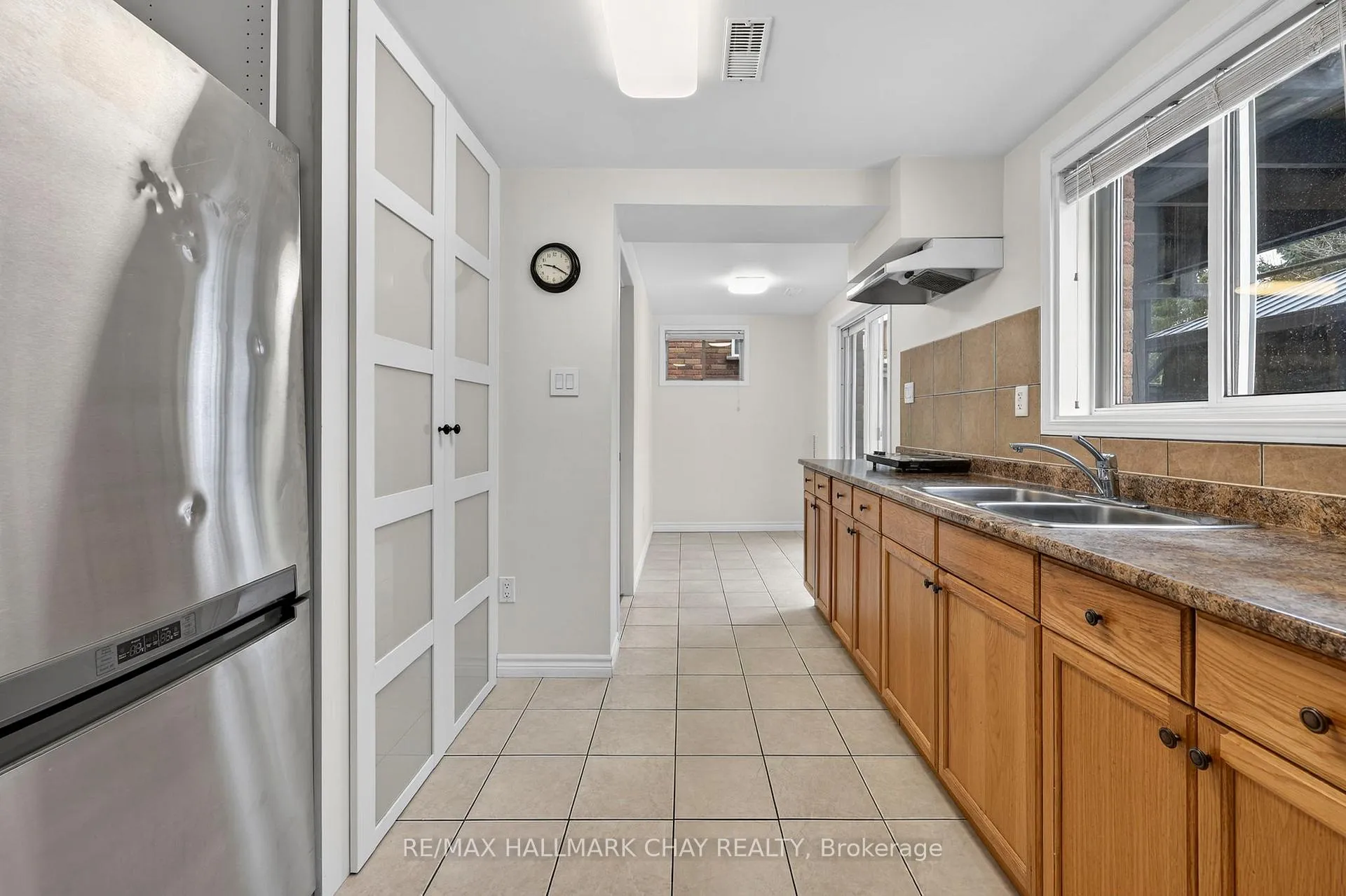 Photo 26 of 12 Dunnett Drive, Barrie, Ardagh — HOMEH