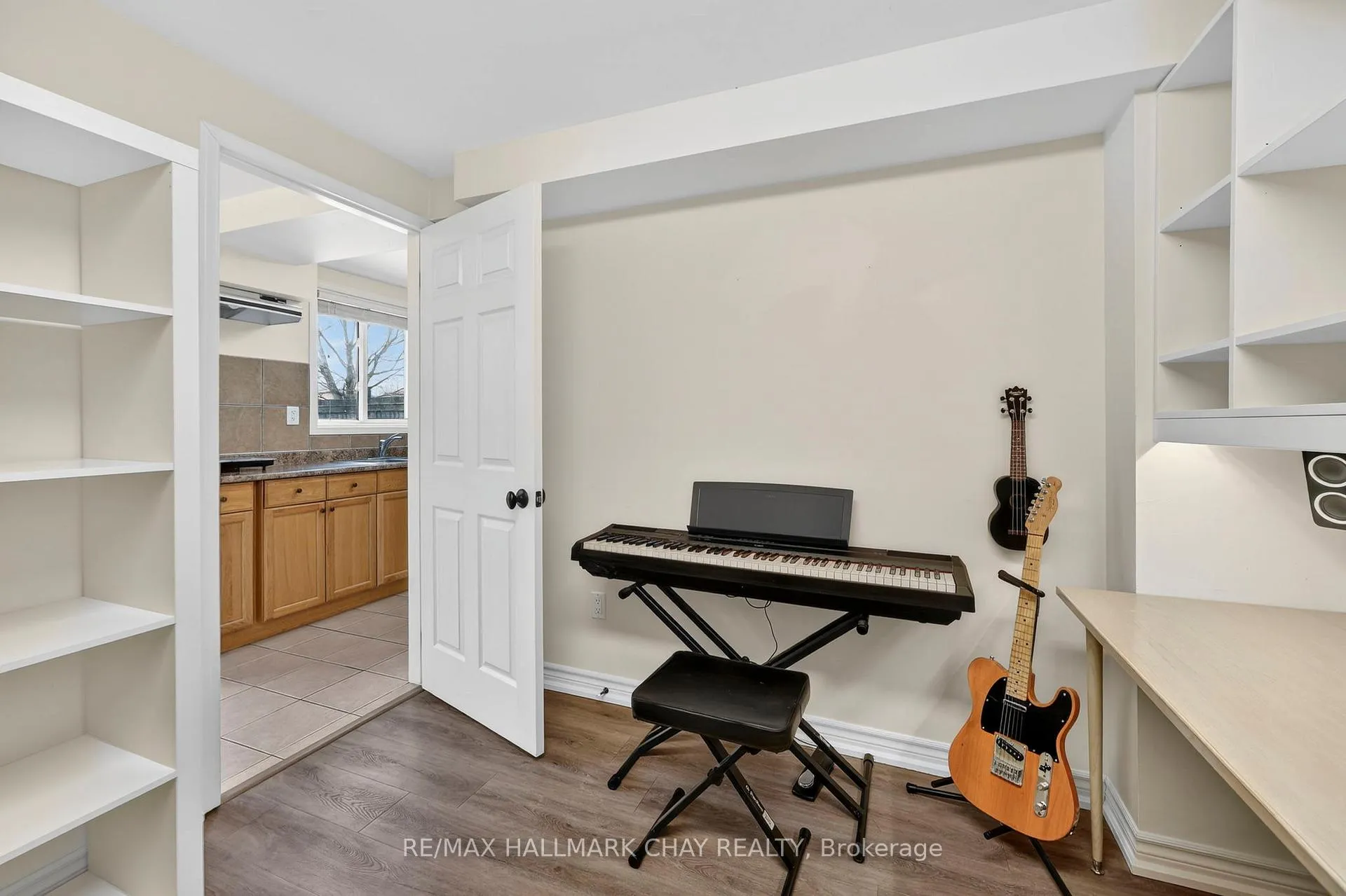 Photo 30 of 12 Dunnett Drive, Barrie, Ardagh — HOMEH