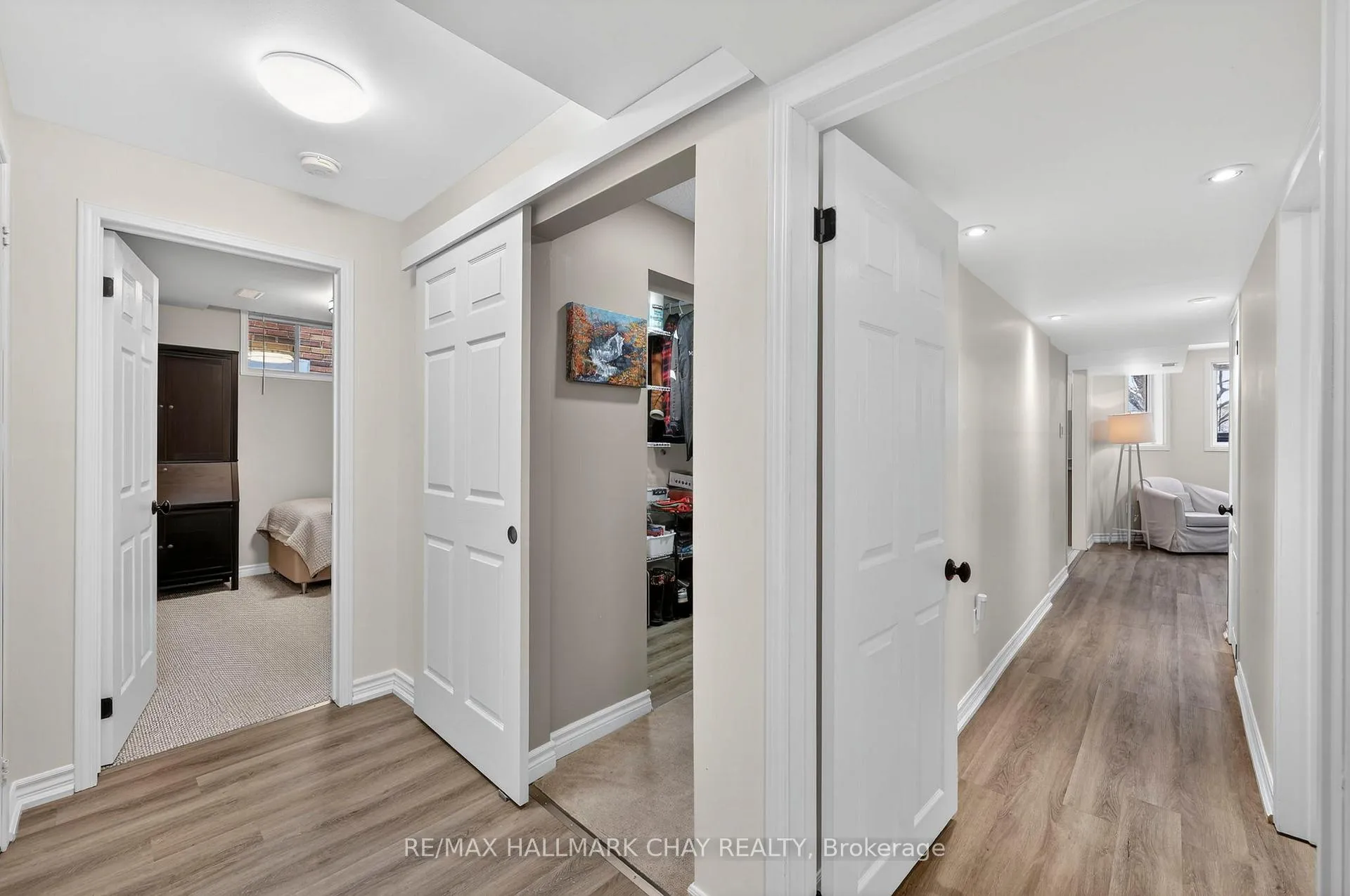 Photo 37 of 12 Dunnett Drive, Barrie, Ardagh — HOMEH