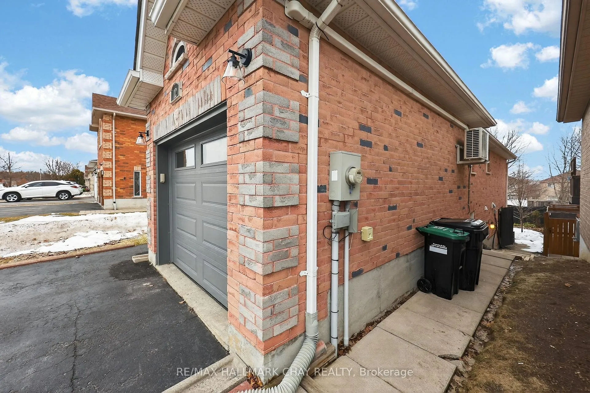 Photo 47 of 12 Dunnett Drive, Barrie, Ardagh — HOMEH