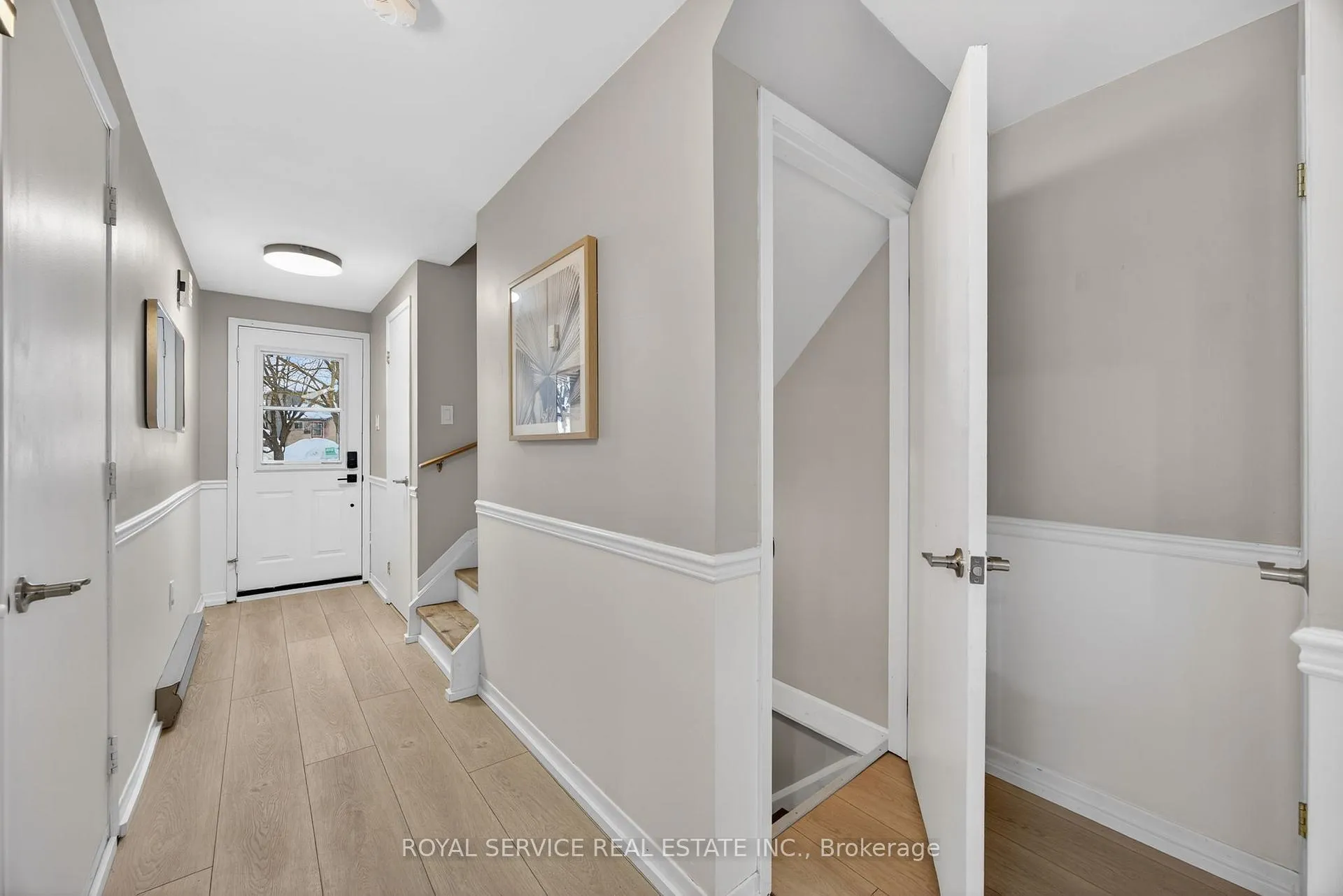 Photo 30 of 41 Hemingway Crescent, Barrie, Letitia Heights — HOMEH