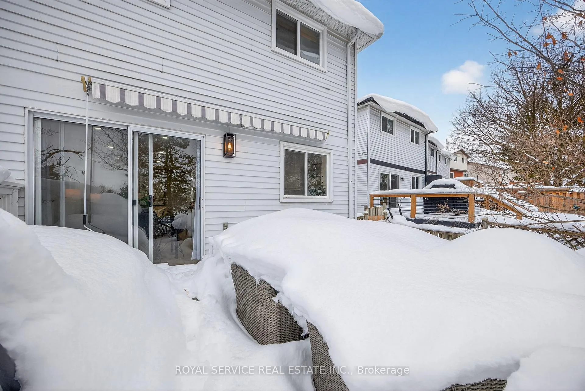 Photo 37 of 41 Hemingway Crescent, Barrie, Letitia Heights — HOMEH