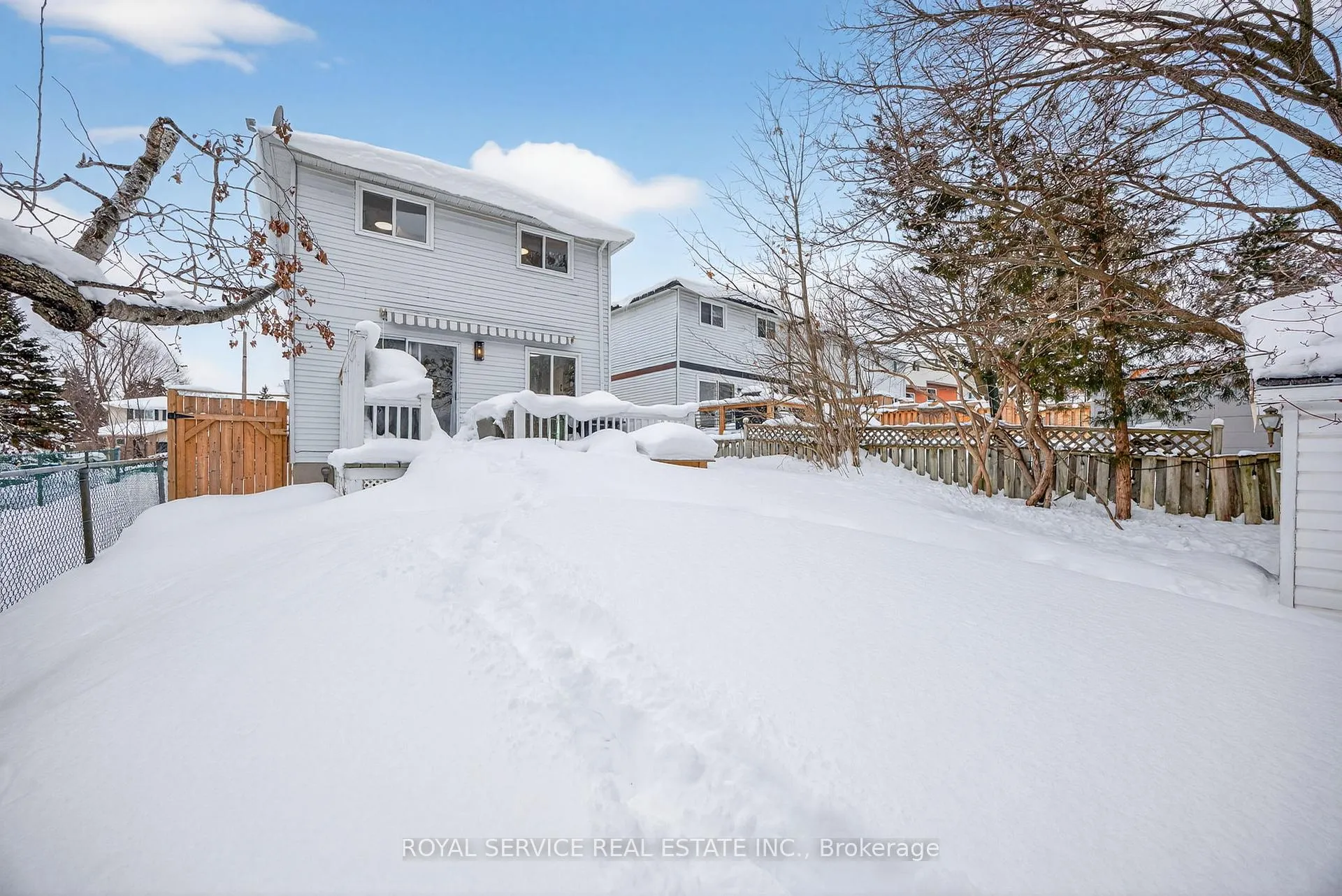 Photo 41 of 41 Hemingway Crescent, Barrie, Letitia Heights — HOMEH