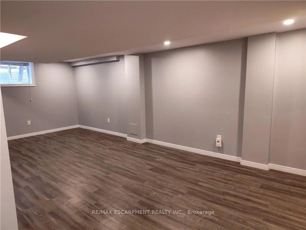 Photo 11 of Unit Lower, 88 San Fernando Drive, Hamilton, Mountview — HOMEH
