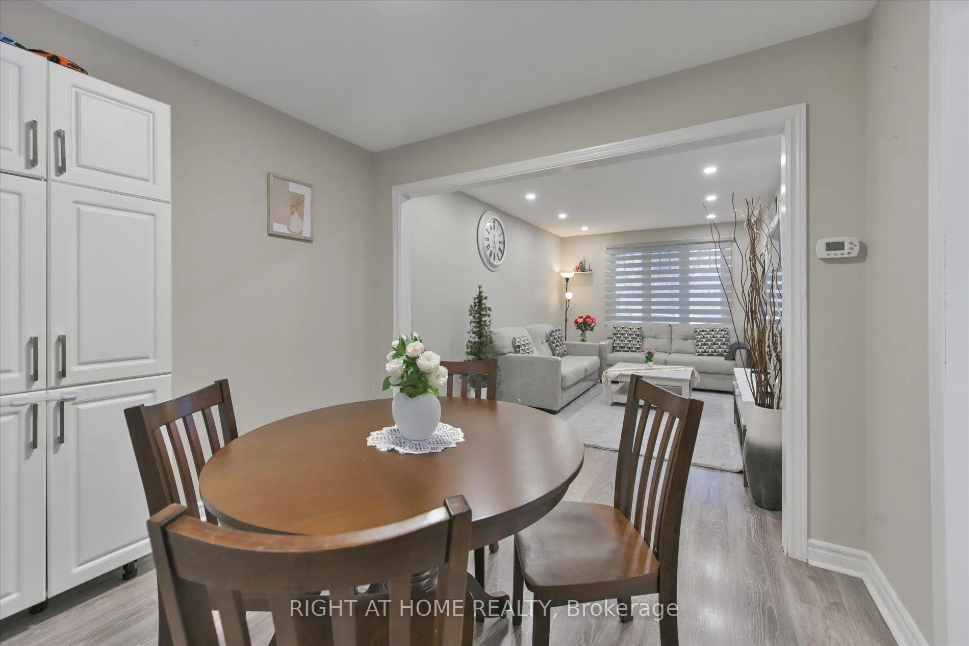 Photo 10 of 39 Devondale Street, Clarington, Courtice — HOMEH