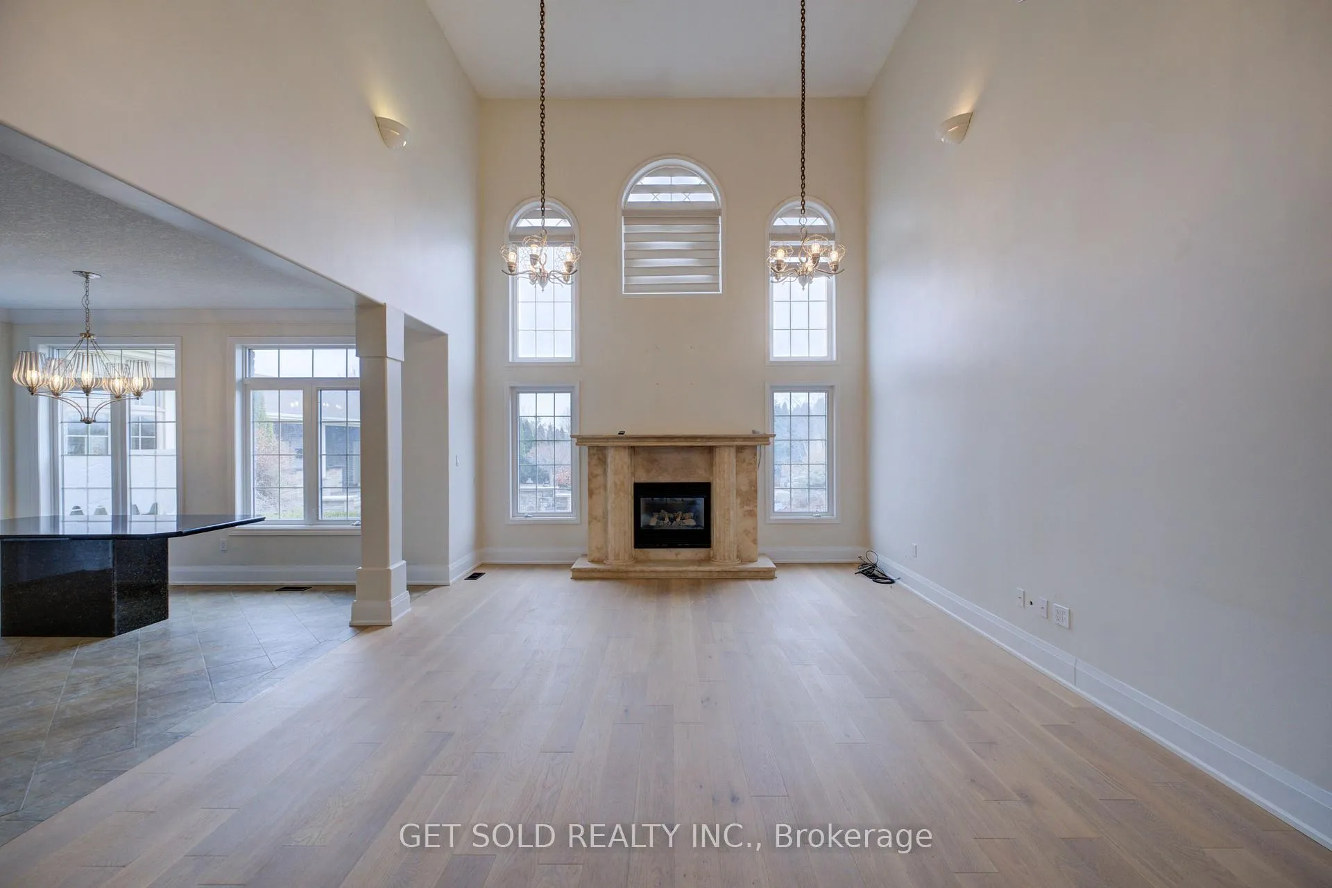 Photo 10 of 214 Maple Avenue S, Brant, Burford — HOMEH
