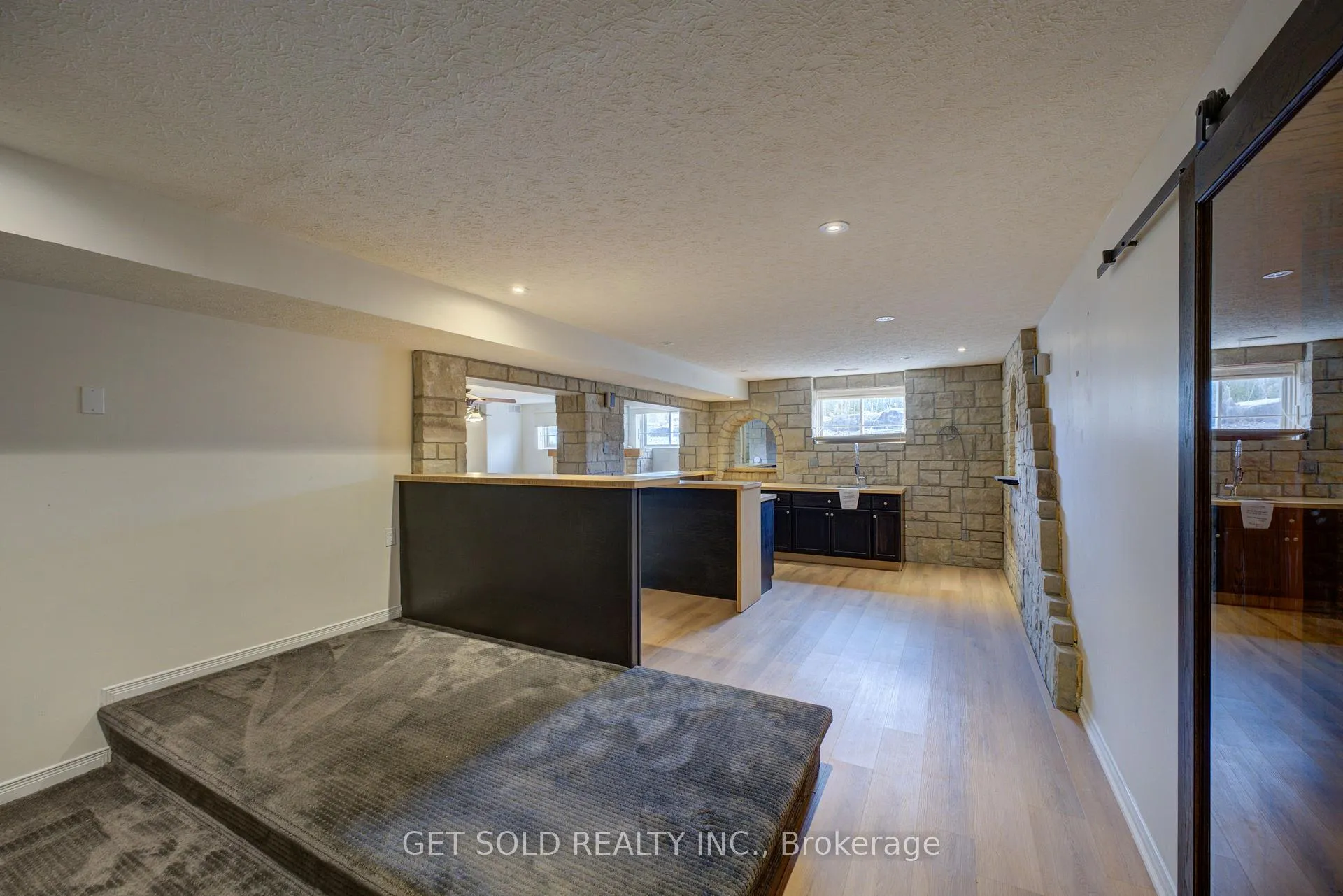 Photo 28 of 214 Maple Avenue S, Brant, Burford — HOMEH