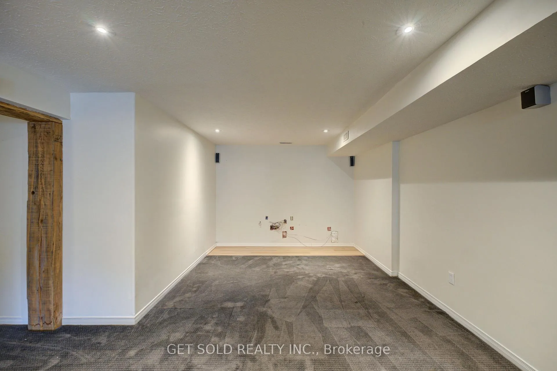 Photo 32 of 214 Maple Avenue S, Brant, Burford — HOMEH