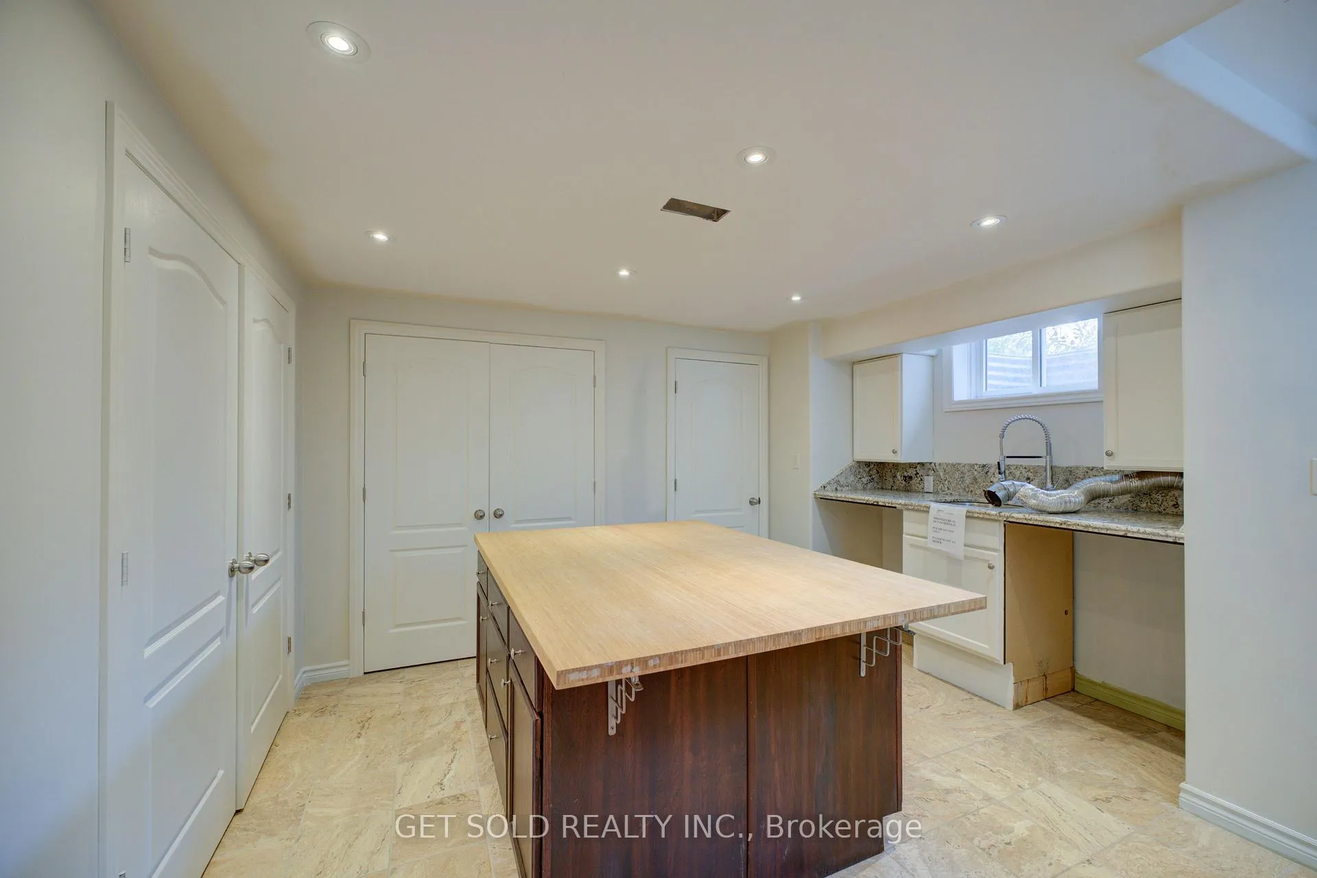 Photo 37 of 214 Maple Avenue S, Brant, Burford — HOMEH