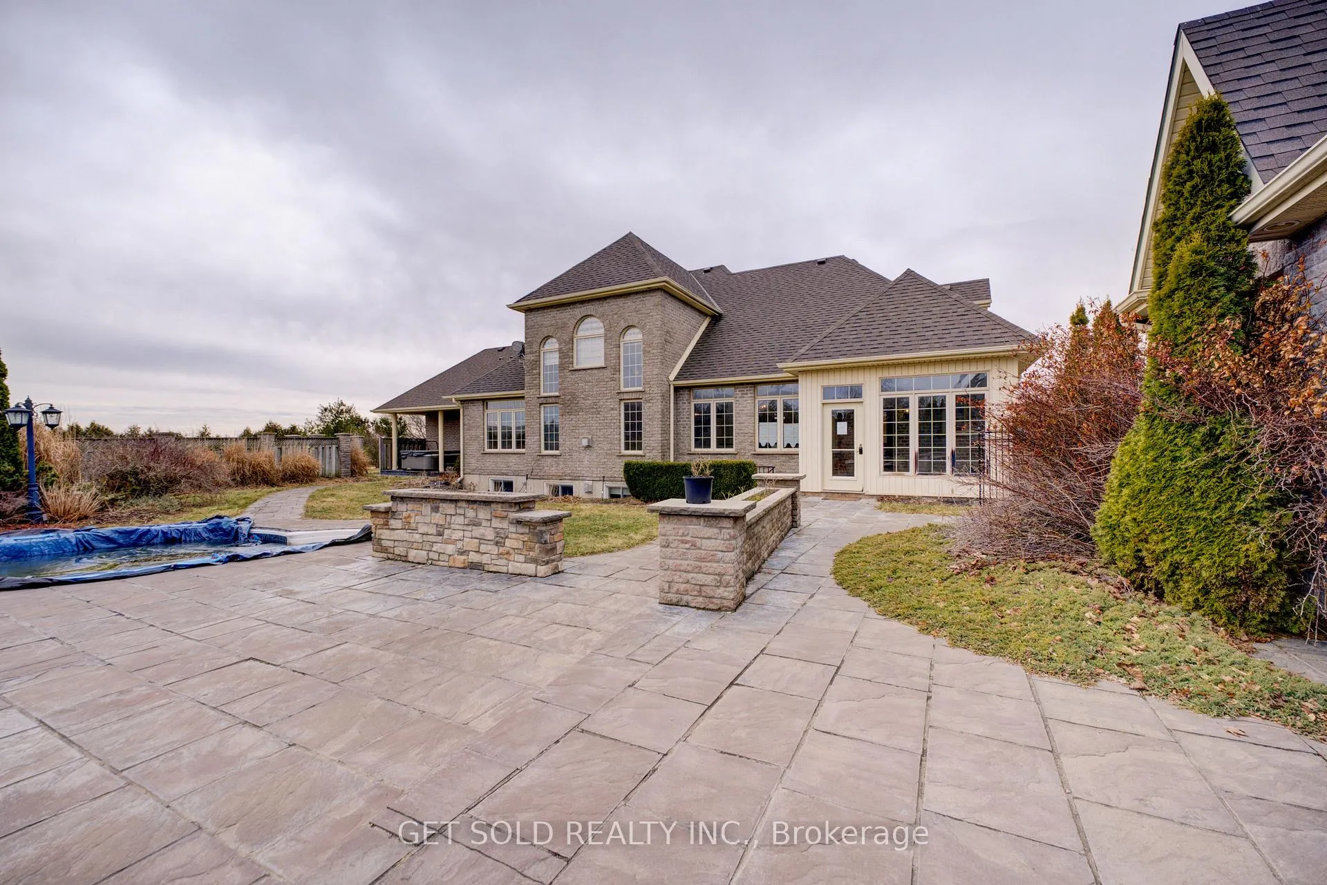 Photo 41 of 214 Maple Avenue S, Brant, Burford — HOMEH
