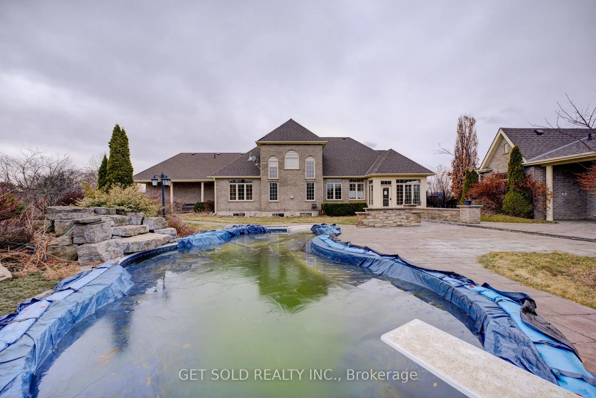 Photo 42 of 214 Maple Avenue S, Brant, Burford — HOMEH