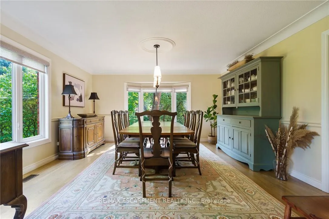 Photo 9 of 373 Brookview Court, Hamilton, Ancaster — HOMEH