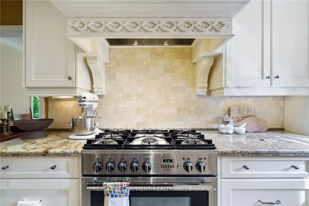 Photo 16 of 373 Brookview Court, Hamilton, Ancaster — HOMEH