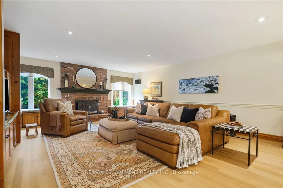 Photo 19 of 373 Brookview Court, Hamilton, Ancaster — HOMEH
