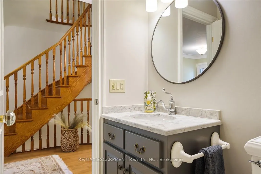 Photo 25 of 373 Brookview Court, Hamilton, Ancaster — HOMEH