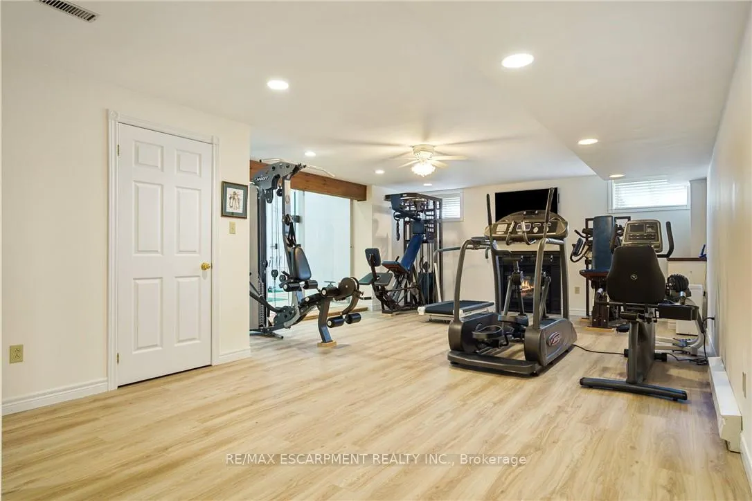 Photo 43 of 373 Brookview Court, Hamilton, Ancaster — HOMEH