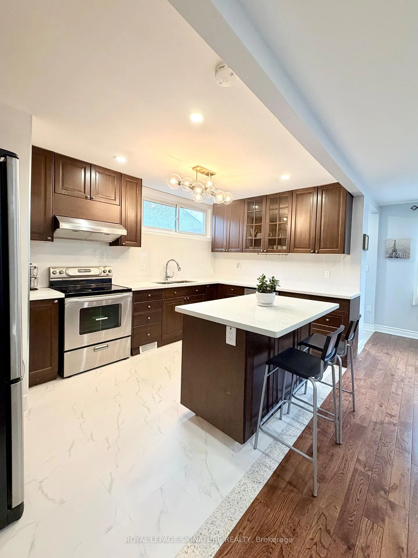 Photo 12 of 67 South Kingsway, Toronto, High Park-Swansea — HOMEH