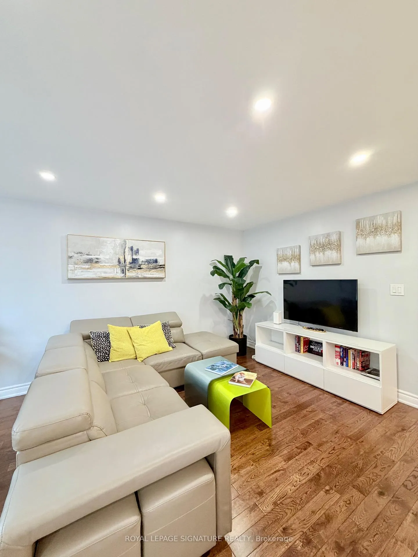 Photo 17 of 67 South Kingsway, Toronto, High Park-Swansea — HOMEH