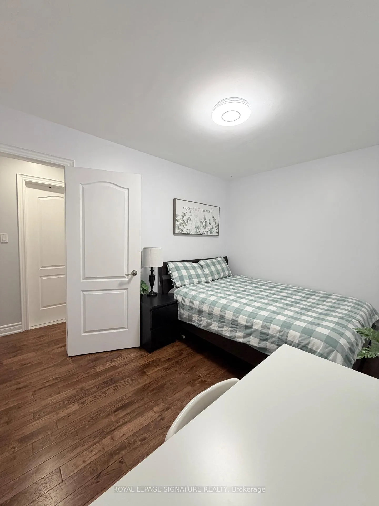 Photo 24 of 67 South Kingsway, Toronto, High Park-Swansea — HOMEH