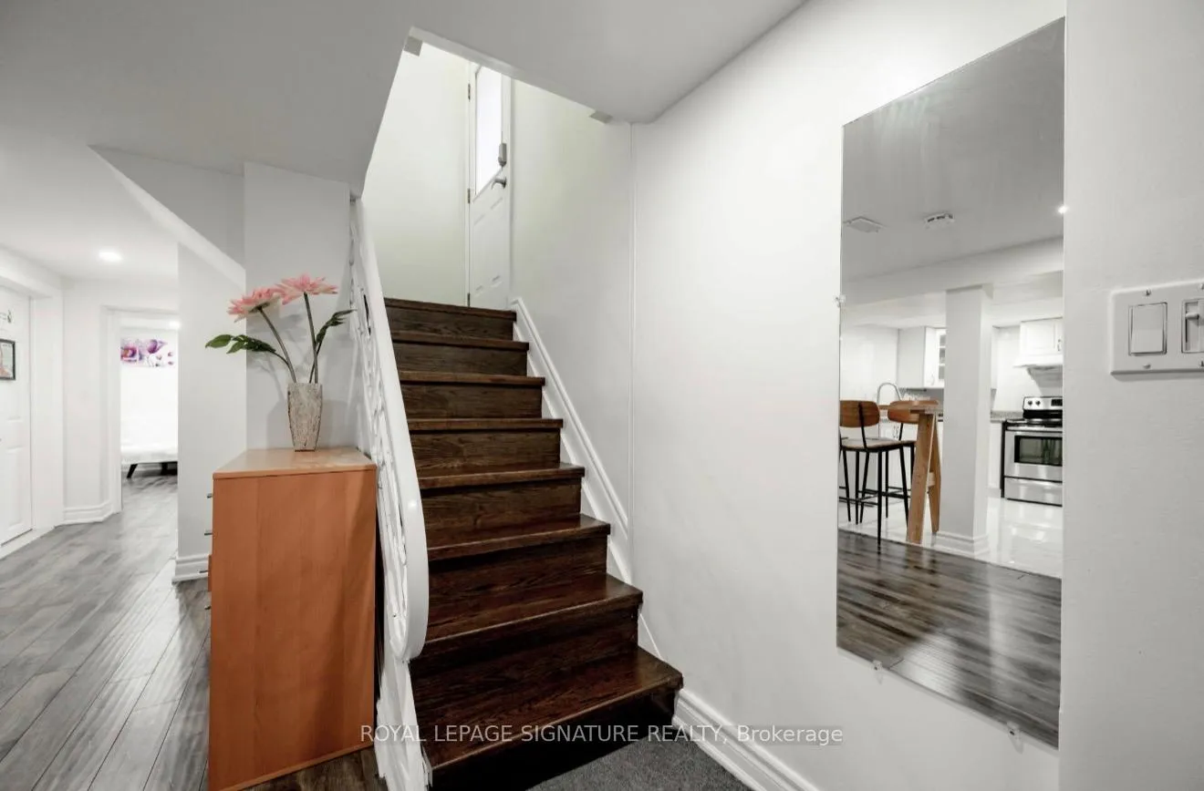 Photo 38 of 67 South Kingsway, Toronto, High Park-Swansea — HOMEH