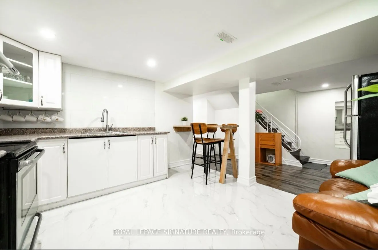 Photo 41 of 67 South Kingsway, Toronto, High Park-Swansea — HOMEH