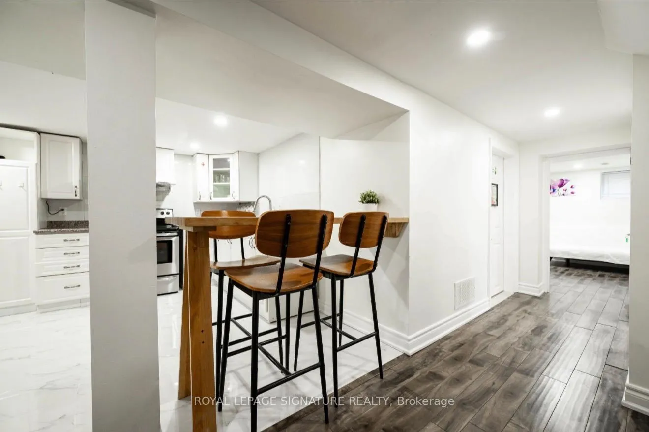 Photo 42 of 67 South Kingsway, Toronto, High Park-Swansea — HOMEH