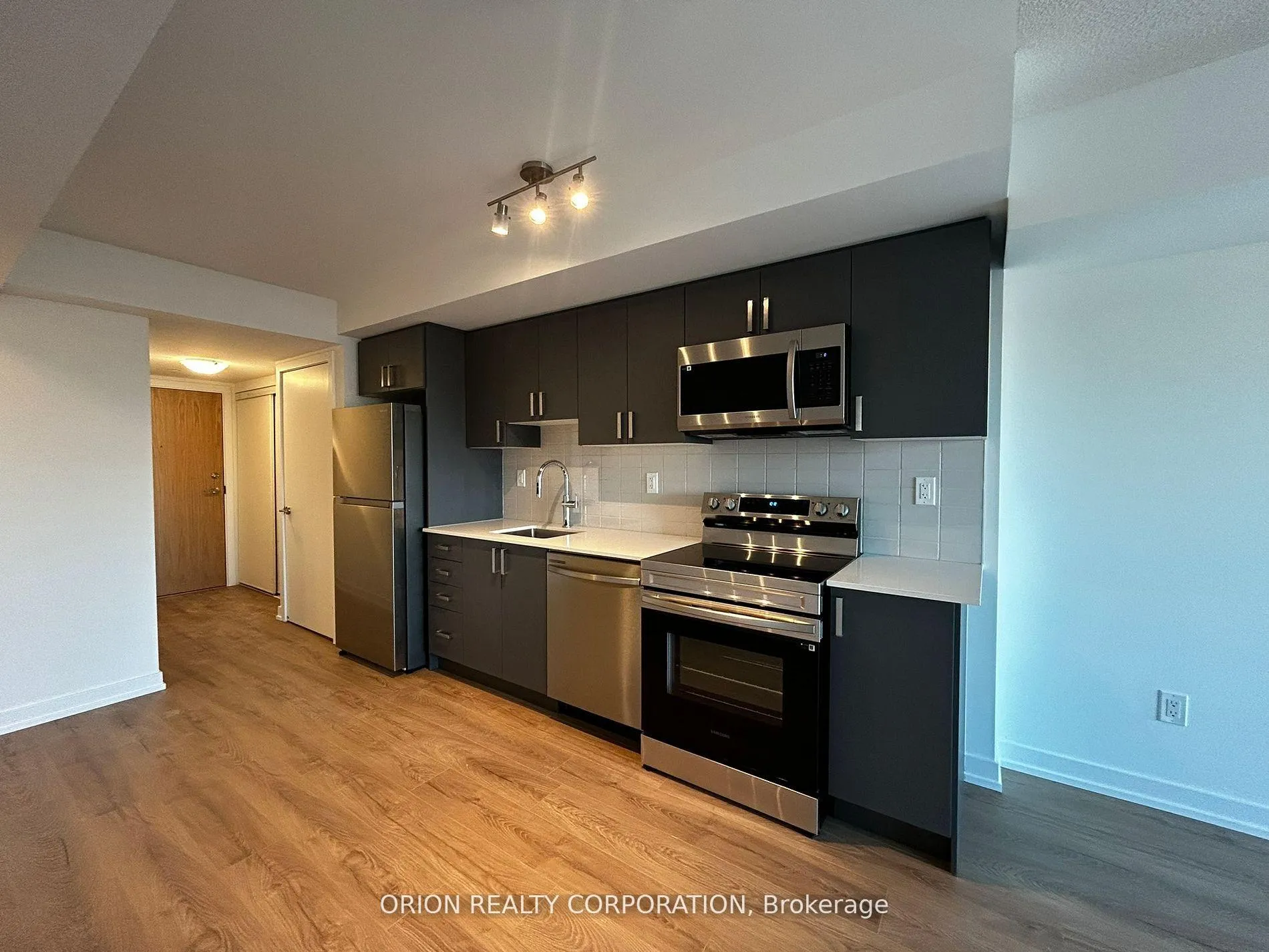 Photo 1 of Unit 301, 1435 Celebration Drive, Pickering, Bay Ridges — HOMEH