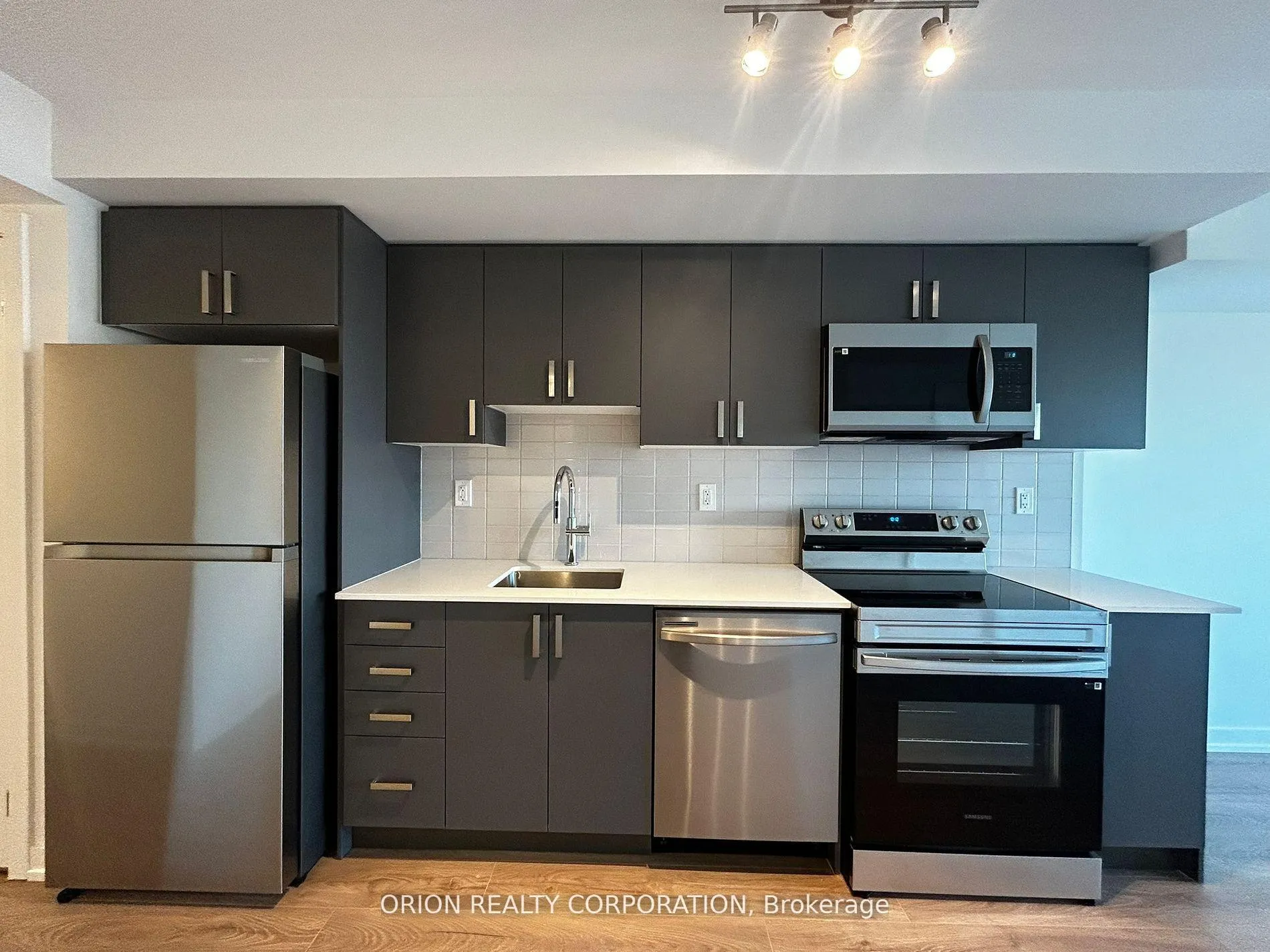 Photo 7 of Unit 301, 1435 Celebration Drive, Pickering, Bay Ridges — HOMEH