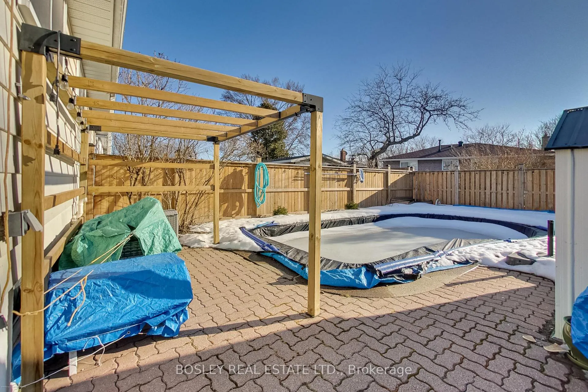 Photo 36 of 801 Eaglemount Crescent, Mississauga, Erindale — HOMEH