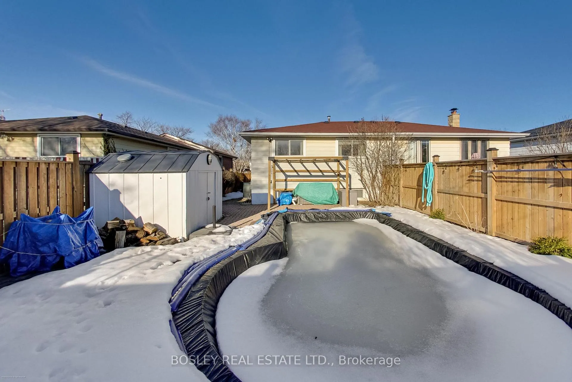 Photo 39 of 801 Eaglemount Crescent, Mississauga, Erindale — HOMEH