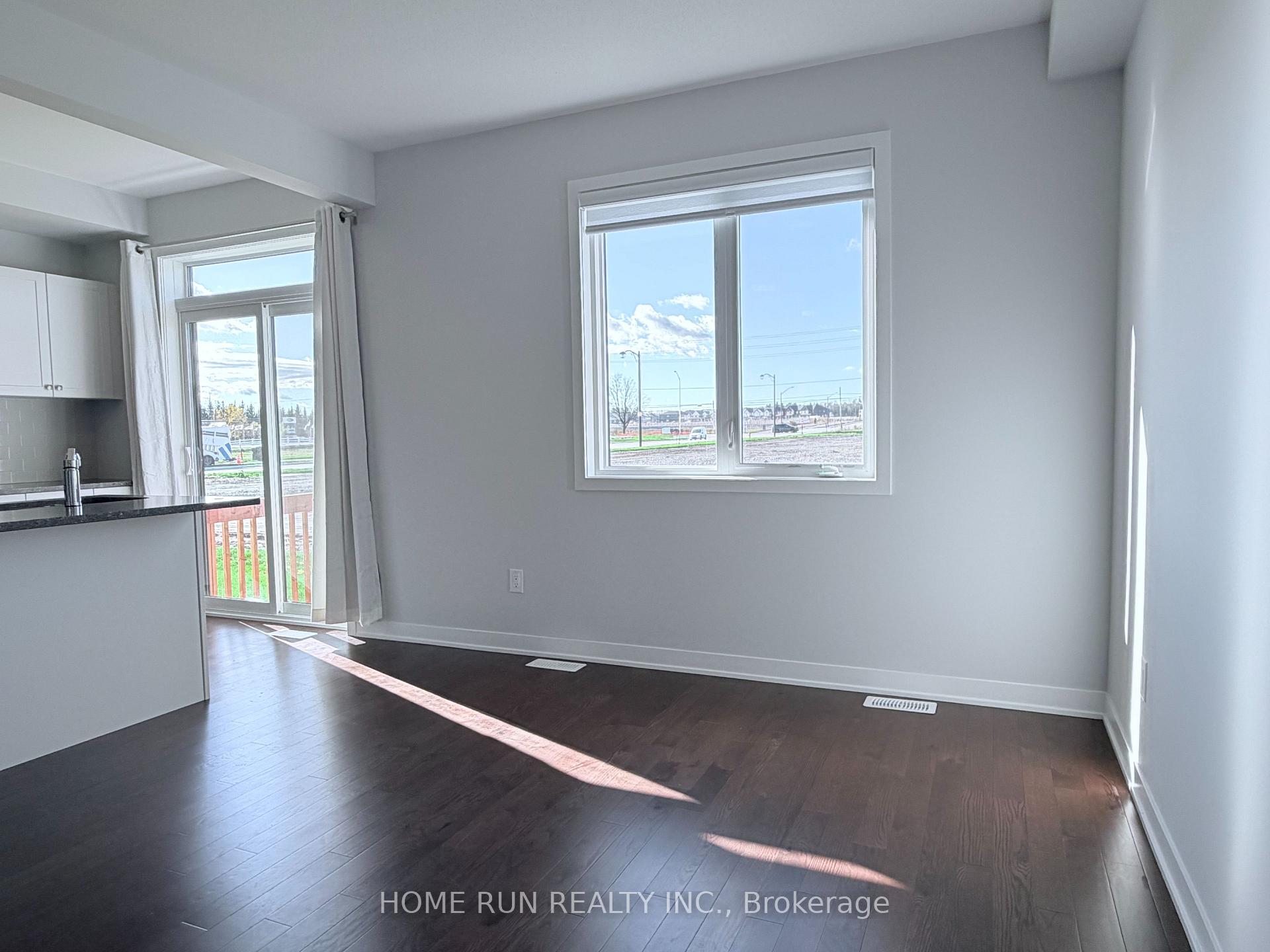 Photo 12 of 109 Tonic Crescent, Ottawa, Kanata - Rural Kanata (Central) — HOMEH