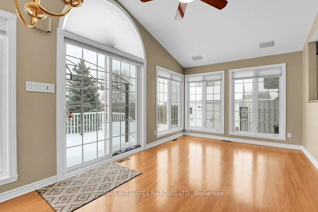 Photo 11 of 784 Iroquois Drive, Cornwall — HOMEH