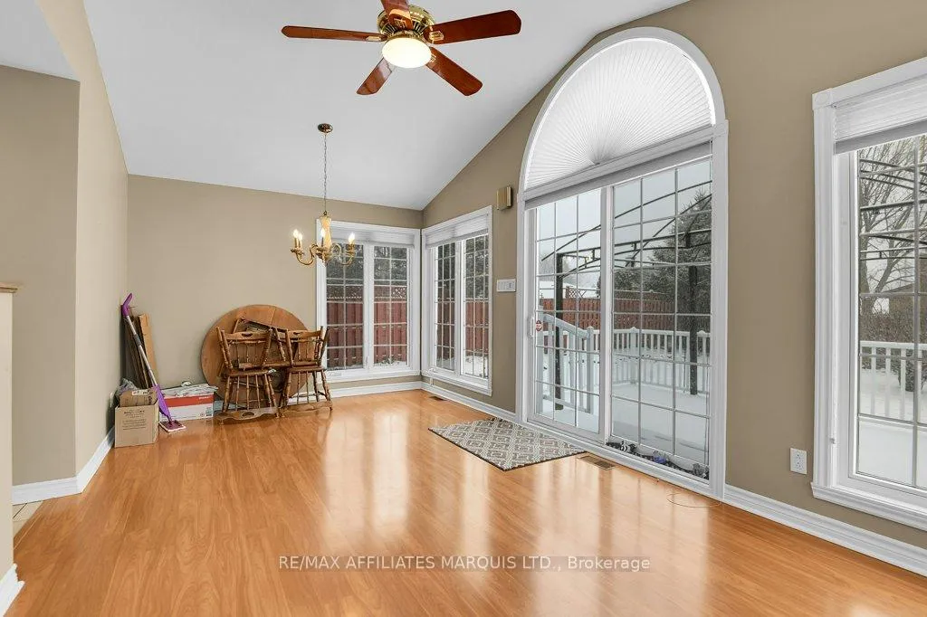 Photo 13 of 784 Iroquois Drive, Cornwall — HOMEH