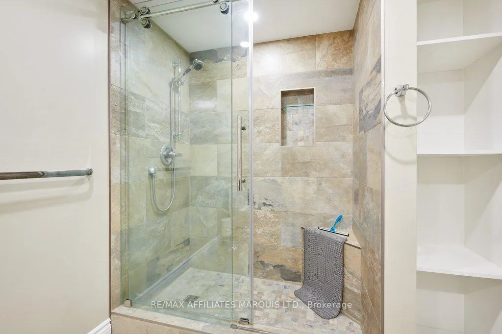 Photo 29 of 784 Iroquois Drive, Cornwall — HOMEH