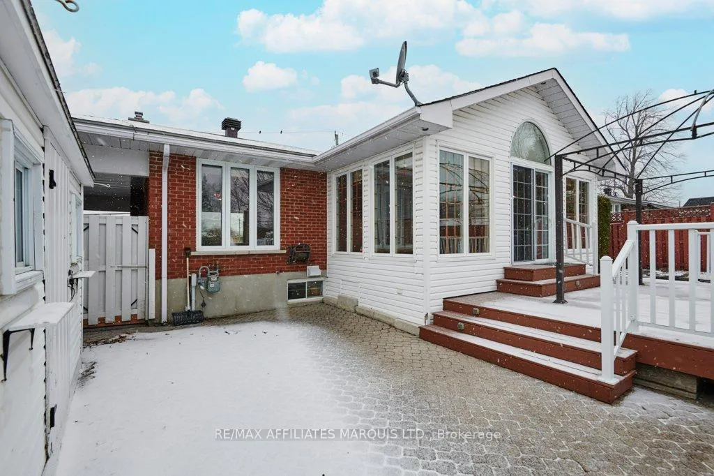 Photo 30 of 784 Iroquois Drive, Cornwall — HOMEH